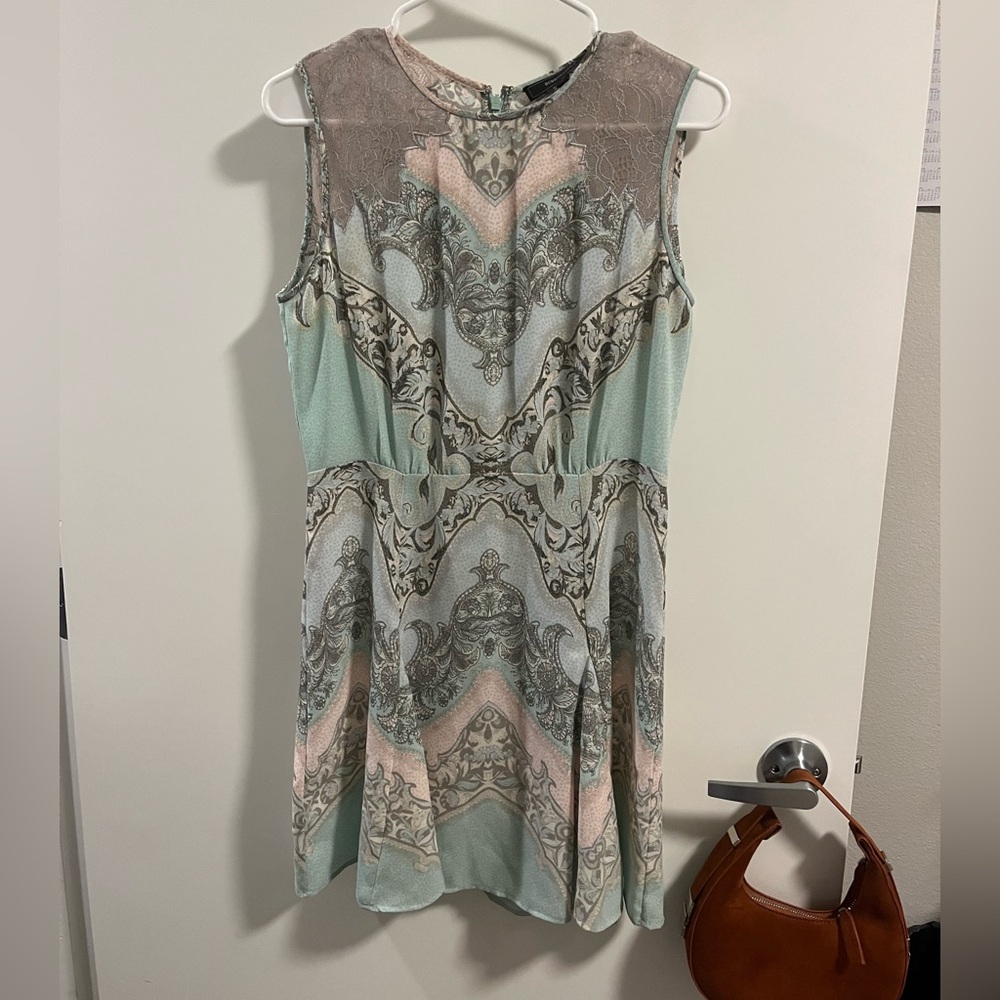 ❤️‍🔥BOGO FREE BCBGMaxazria pastel Seafoam green tea mini dress lace 6 vintage